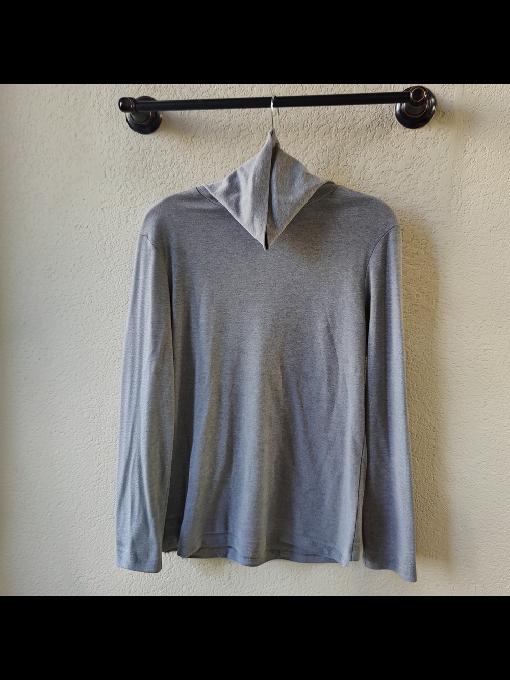 Croft & Barrow Women's Long Sleeve Turtleneck Tee in Gray, New Never Used